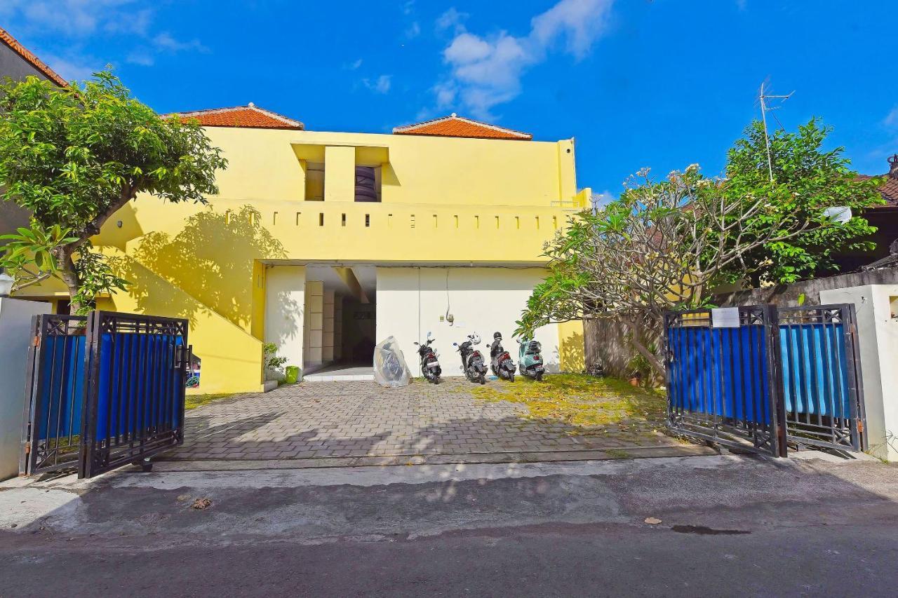 Oyo 91445 Sandat Guest House Denpasar Exteriér fotografie