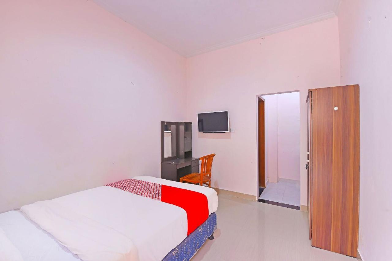 Oyo 91445 Sandat Guest House Denpasar Exteriér fotografie